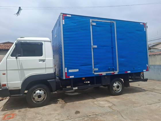 VOLKSWAGEN DELIVERY EXPRESS 2.8 TURBO DIESEL CHASSI 4X2 MANUAL